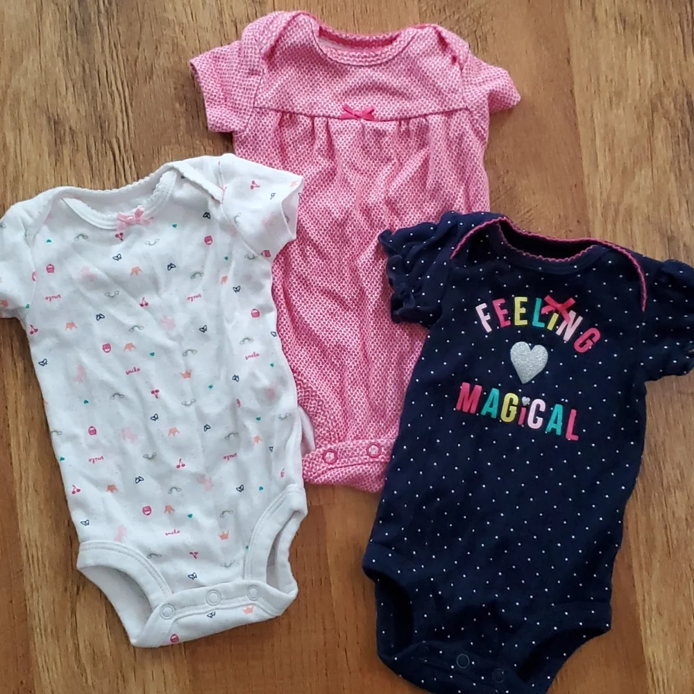 Carters Child of Mine Girls 3 Pack Short‎ Sleeve Onesies